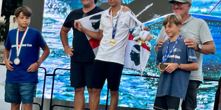 Tavole a vela: il cagliaritano Francesco Cao è campione italiano Under 15 della classe Techno 293