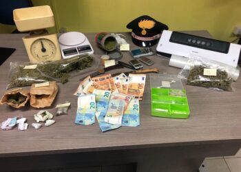 Spaccio di hashish, marijuana e ketamina: due giovani in arresto a San Gavino Monreale