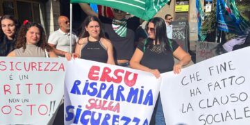 Cagliari, guardie di sicurezza vicine al licenziamento: dopo il sit-in di questa mattina la palla passa alla Regione