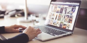 Video delle telecamere di sorveglianza di case private, centri e studi medici rubati e venduti online