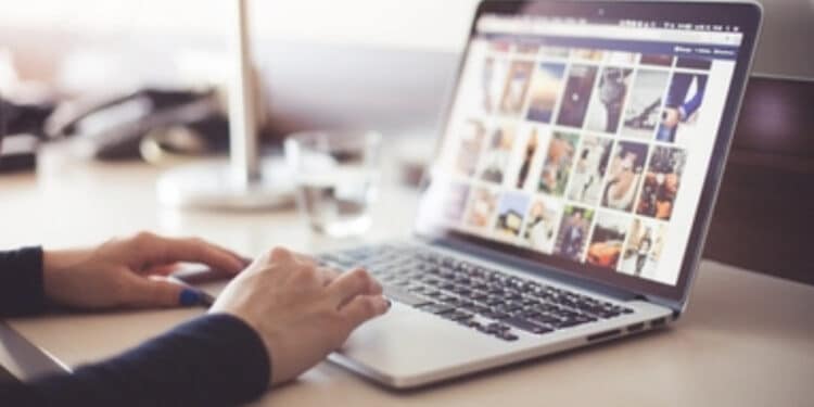 Video delle telecamere di sorveglianza di case private, centri e studi medici rubati e venduti online