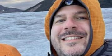 Tragedia in Alaska: il geologo italiano Riccardo Pozzobon è morto inghiottito da un ghiacciaio
