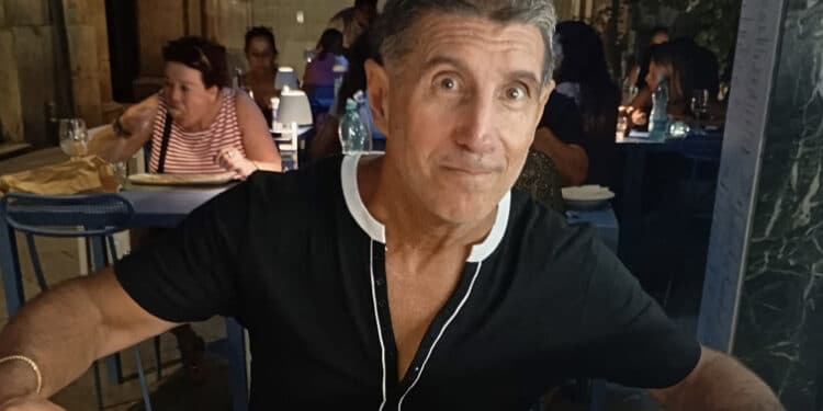 Cagliari, muore improvvisamente a 61 anni l’operaio Saras e preparatore atletico Luigi Feola