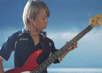 Bullizzato a scuola Paolo si toglie la vita a 15 anni: “Lo hanno perseguitato”