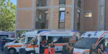 Cagliari, il commovente saluto delle ambulanze al grande soccorritore Chico Pais: sirene in azione (VIDEO)