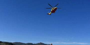 Doppio dramma sulle spiagge sarde: malore in spiaggia, muoiono due turisti di 65 e 88 anni a San Teodoro e Porto Rotondo