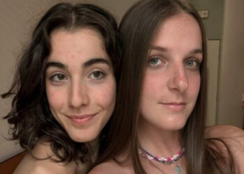 Investite da un furgone mentre vanno alla festa di paese, Milena e Giorgia muoiono a 21 anni