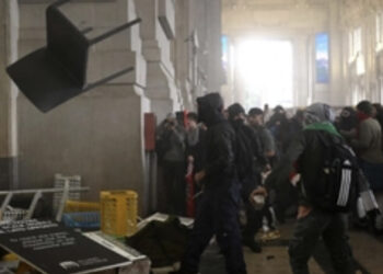 Sciopero Pro Pal, devastazioni e disagi a Milano, Roma e Bologna