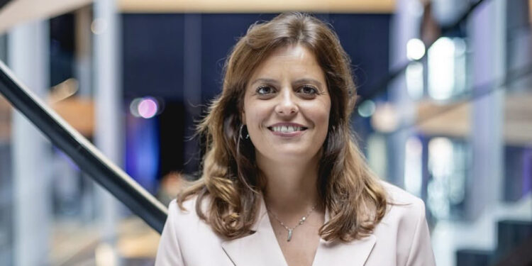 Ilaria Salis, l’Eurocamera conferma l’immunità per un solo voto