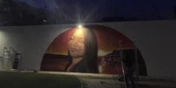 Quartu Sant’Elena, il sorriso di Asia Loddo risplende in un magnifico murale
