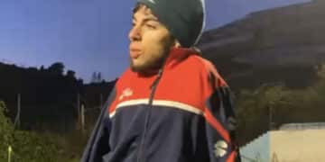 La storia di Nicholas Deplano, il dj di origini sarde nato senza braccia: “Il mio sogno è suonare al Sardegna Arena”