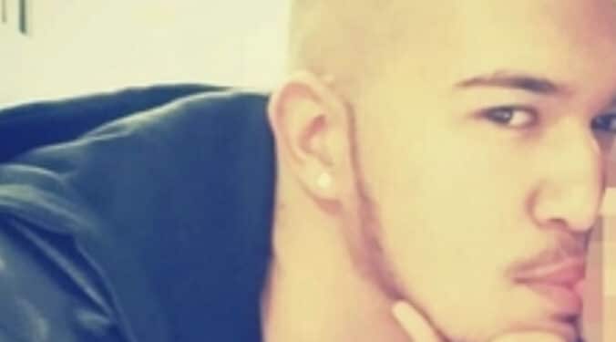 Non si ferma al posto di blocco dei carabinieri e si schianta contro un palo della luce, morto un 27enne