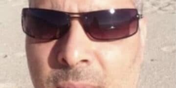 Si sente male mentre è alla guida e l’auto si ribalta: muore a 57 anni il cagliaritano Davide Scano