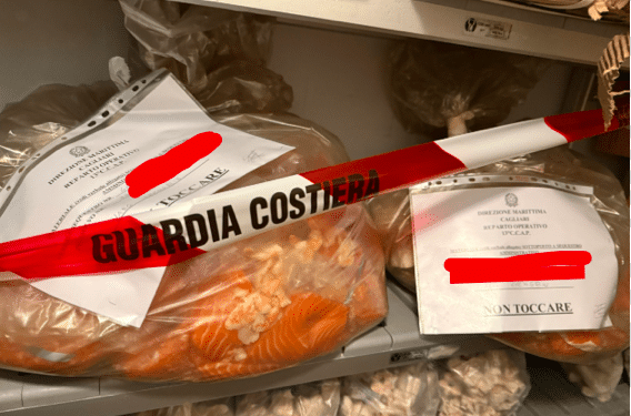 Chili di pesce privo di tracciabilità, sanzioni e sequestri in due ristoranti tra Cagliari e Quartu