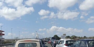 Monserrato, la statale 554 bloccata a causa di un incidente stradale: il traffico va in tilt anche di domenica