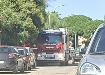 Tentano di occupare un appartamento mentre il proprietario è fuori: intervento dei vigili del fuoco a Serramanna