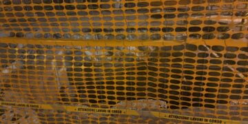 L’invasione dei “cantieri arancioni” a Cagliari, traffico nel caos: da via Liguria a San Benedetto paletti e voragini