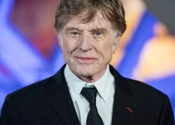 Lutto nel mondo del cinema, è morto Robert Redford: aveva 89 anni