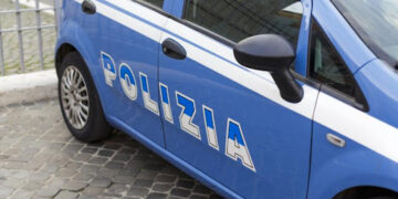 Cagliari, in casa il corpo di un anziano in decomposizione: scoperta choc in piazza Medaglia Miracolosa