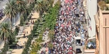 Cagliari bloccata dalle manifestazioni pro Pal: gli studenti occupano i binari di Santa Gilla
