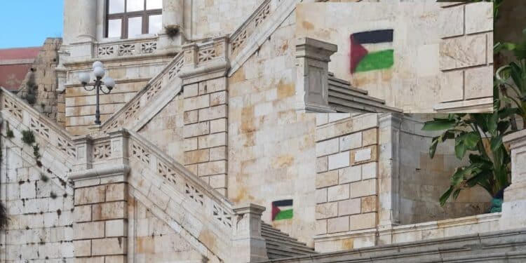Cagliari, vandalizzato il Bastione dopo la manifestazione pro Palestina
