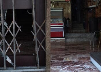 Cagliari, è di nuovo allarme furti nei negozi: nel mirino una macelleria a Sant’Avendrace