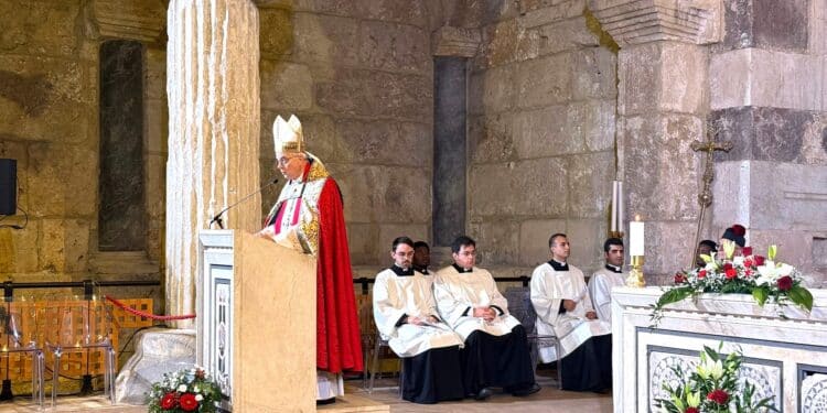 San Saturnino, l’arcivescovo Baturi richiama alla speranza e al servizio