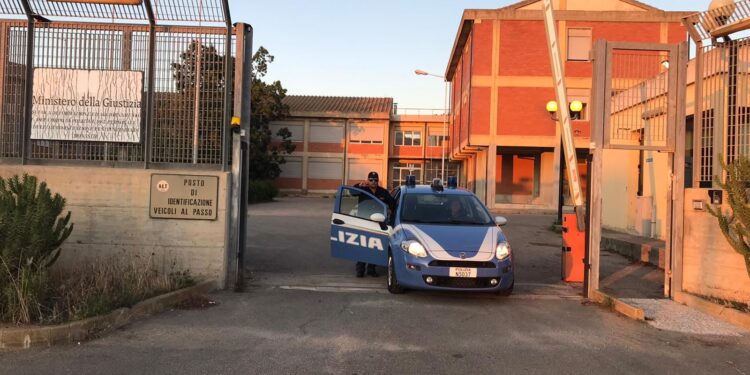 Algerino muore durante la traversata, fermati a Cagliari due scafisti