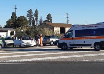 Carambola di auto alla ‘rotonda della morte’ di Decimomannu