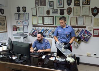 Utilizzava l’abitazione come luogo di compravendita della droga: 55enne arrestato a Selargius