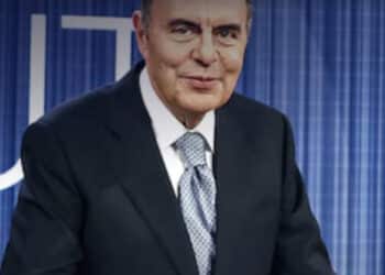 “Vespa Infame”, la scritta negli ascensori Rai: “Intolleranza inaccettabile”