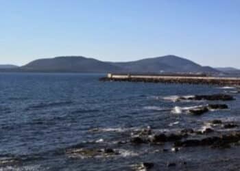 Alghero, mistero sulla morte di un 35enne trovato senza vita su una barca: aperta un’inchiesta