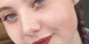 Terribile frontale nella notte fra due auto: Alice Curnis muore a 23 anni