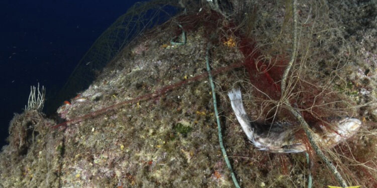 Genn’è Mari, bonificati i fondali a Torre delle Stelle dalle reti fantasma
