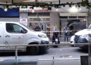 Bambino di 11 anni cade dal terzo piano di un b&b: ricoverato in gravissime condizioni