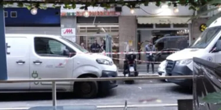 Bambino di 11 anni cade dal terzo piano di un b&b: ricoverato in gravissime condizioni