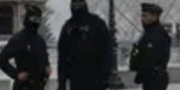 Furto storico al Louvre, due arresti