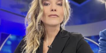 Francesca Barra, immagini senza veli modificate  con l’AI: “Ho pensato ai miei figli”. E intanto l’inchiesta si allarga