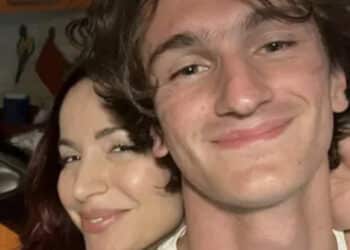 Dramma per la conduttrice Andrea Delogu: muore in un incidente stradale il fratello 18enne Evan