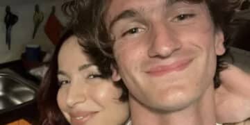 Dramma per la conduttrice Andrea Delogu: muore in un incidente stradale il fratello 18enne Evan