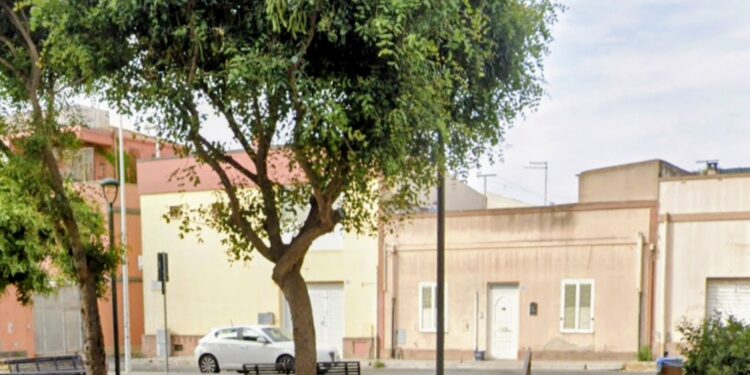 Piazza dei Carrubi a Pirri, la maggioranza vota contro la riqualificazione