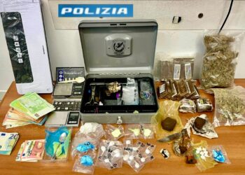 Lotta allo spaccio a Cagliari: 3 arresti, sequestrati 2 kg di droga e 16 mila euro