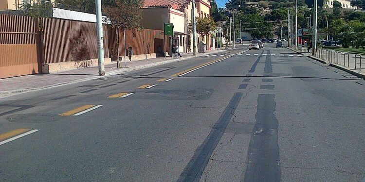 Cagliari, viale Bonaria va riaperto subito: “La città è paralizzata e il Comune resta a guardare”