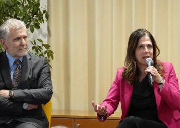 Sanità, siluro dei sindacati a Todde e Bartolazzi: “Non ci servono nuove promesse ma il rispetto dei patti”