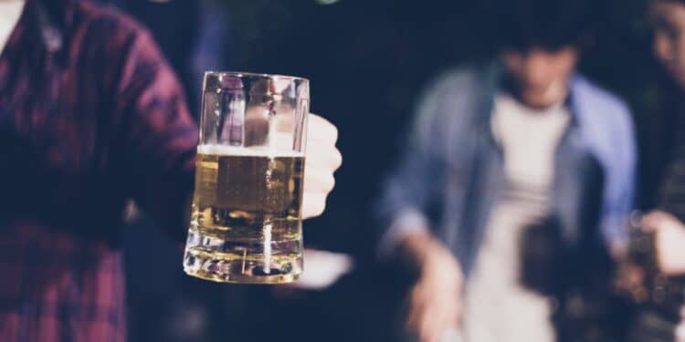 Malamovida a Cagliari, sfida in Consiglio: “Non basta il semplice controllo o la repressione, servono politiche mirate per i giovani”