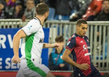 Cagliari-Sassuolo 1-2, altra figuraccia di Pisacane: dominano gli emiliani e per Giulini è notte fonda