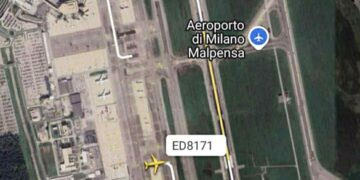 Cagliari-Bologna, l’aereo della squadra emiliana impatta con alcuni uccelli: decollo interrotto
