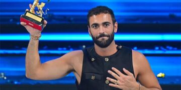 Olbia gioca d’anticipo e brucia di nuovo Cagliari: sarà Marco Mengoni la superstar di Capodanno