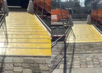 Viale Diaz, finiti i disagi per cittadini, avventori e commercianti: realizzata la passerella pedonale per attraversare il cantiere