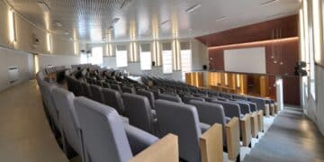 Cagliari, il mitico liceo Dettori compie 150 anni di storia: giovedì la cerimonia nella nuova aula magna